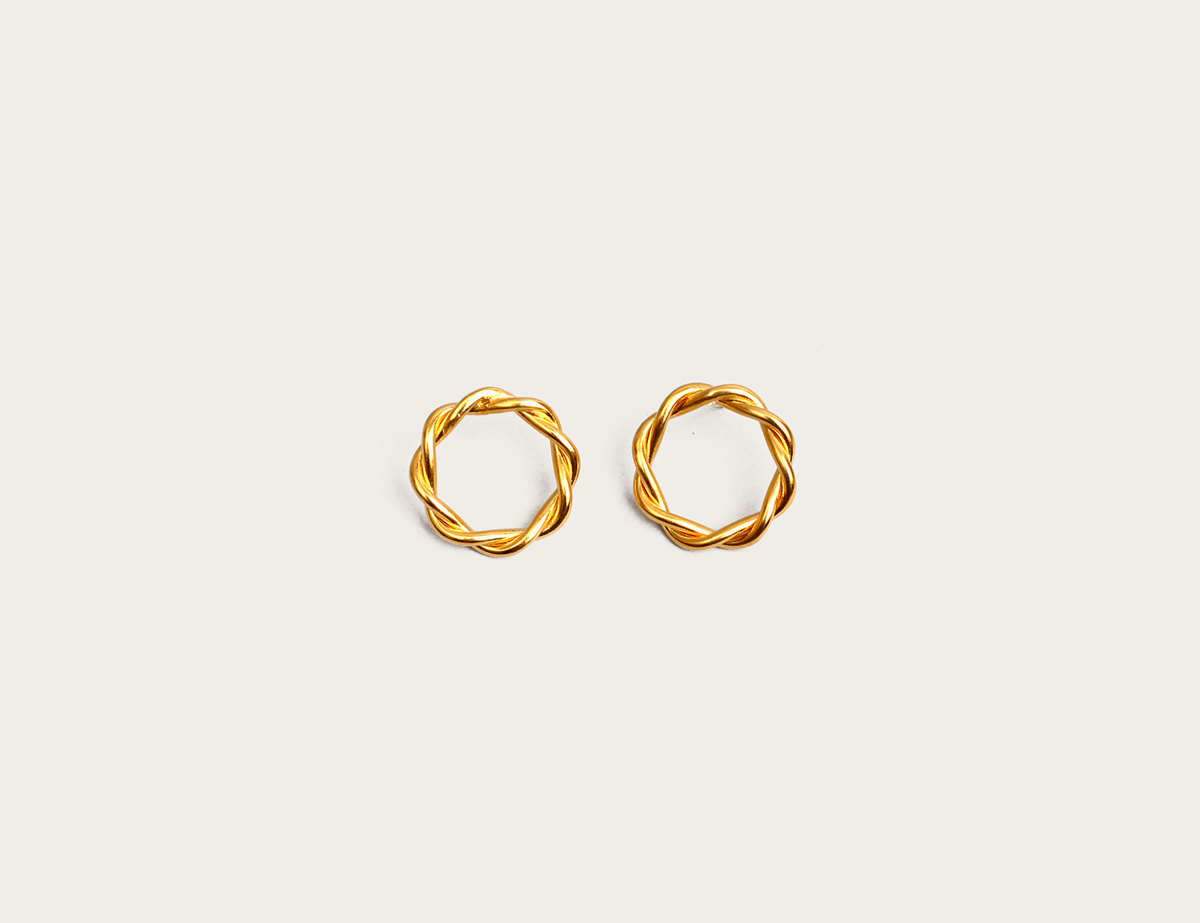 VANINA Mini Circle Earrings e-met-circle-1_gold_